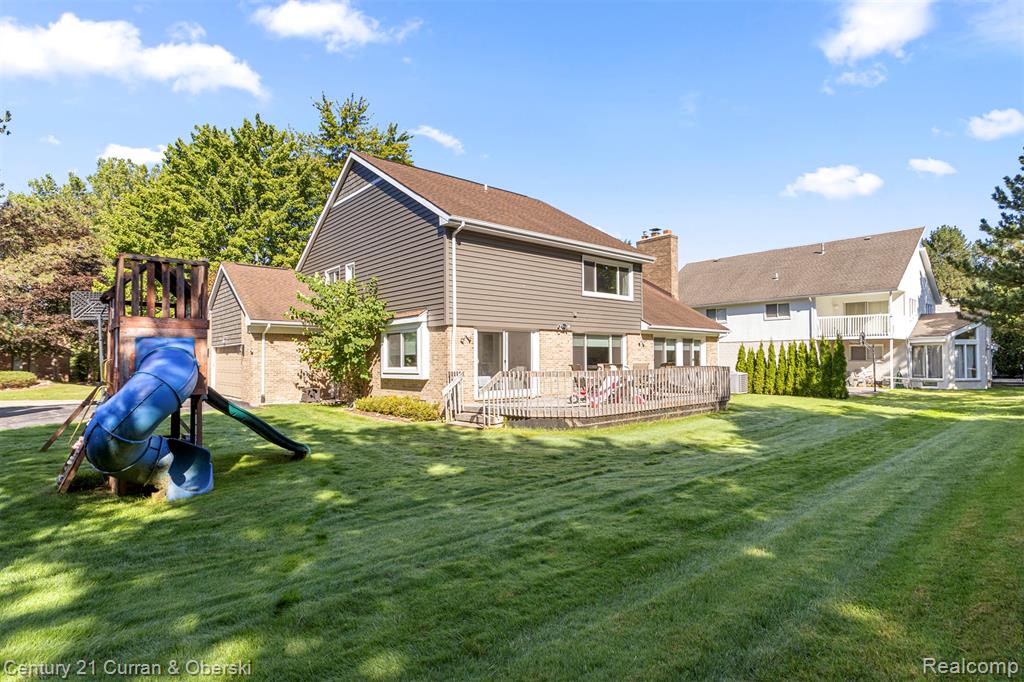 5084 Champlain Circle, West Bloomfield, MI 48323 — Photo 45