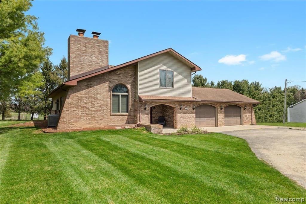 1415 ROSE CENTER Road, Fenton, MI 48430 — Photo 31
