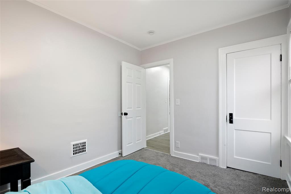 1387 University Avenue, Lincoln Park, MI 48146 — Photo 18