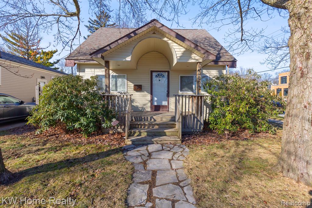 3989 ROYAL Avenue, Berkley, MI 48072 — front exterior
