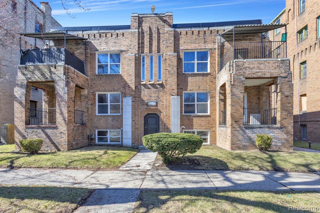 17701 Manderson Road, Highland Park, MI, 48203