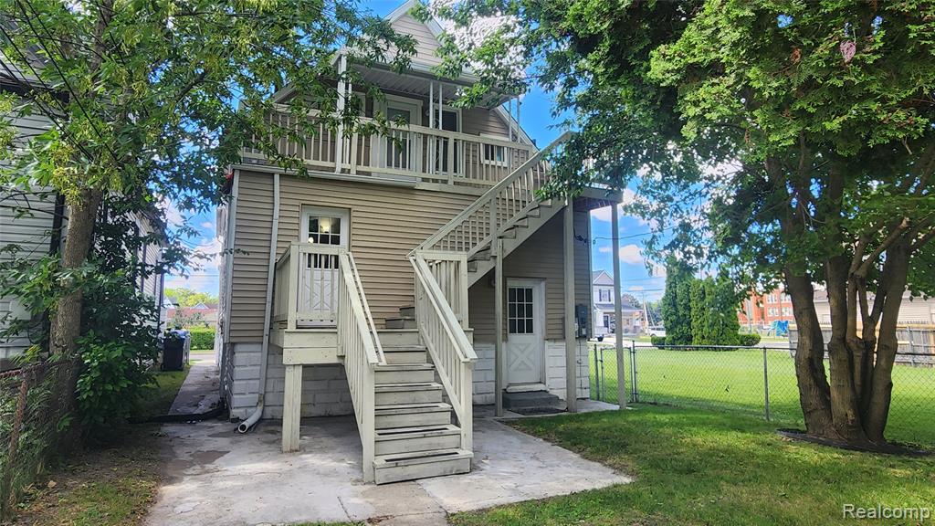 876 Vinewood Street, Wyandotte, MI 48192 — Photo 40
