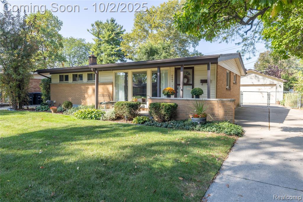 9253 Idaho Street, Livonia, MI 48150 — Photo 2