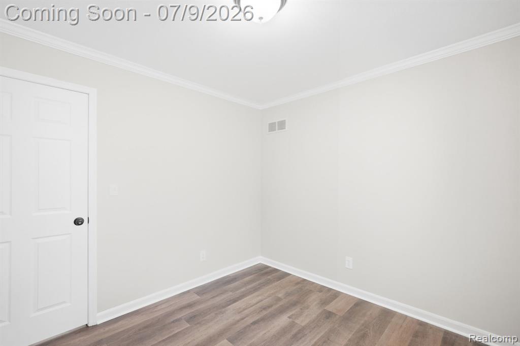 47078 Auburn Court, Utica, MI 48317 — Photo 11