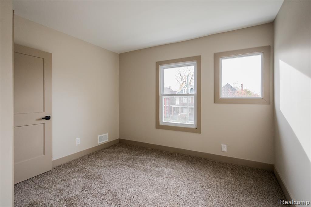 2630 Harding Street, Detroit, MI 48214 — Photo 19