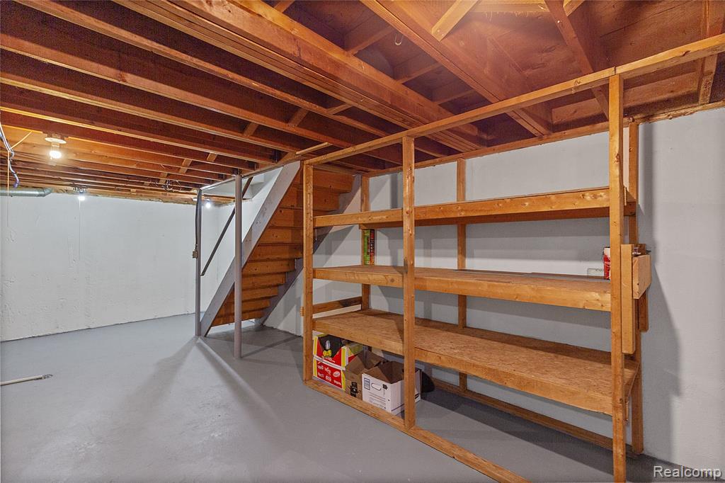 45311 Kensington St., Utica, MI 48317 — Photo 19