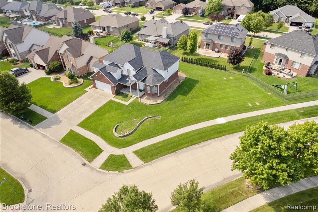 53329 SHAWN Drive, Chesterfield, MI 48047 — Photo 57