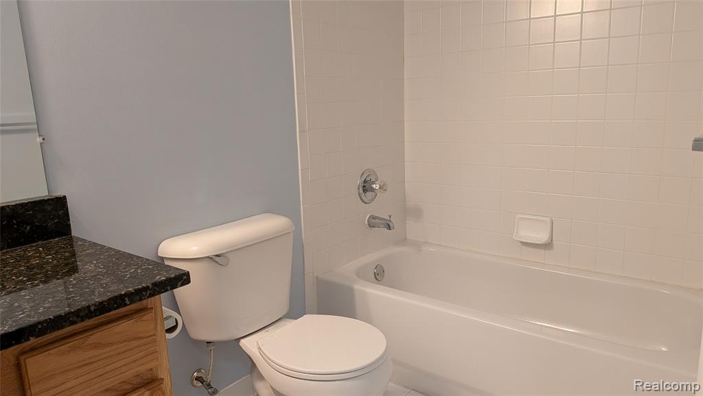 15286 CORNELL Drive, Clinton Twp, MI 48038 — Photo 37