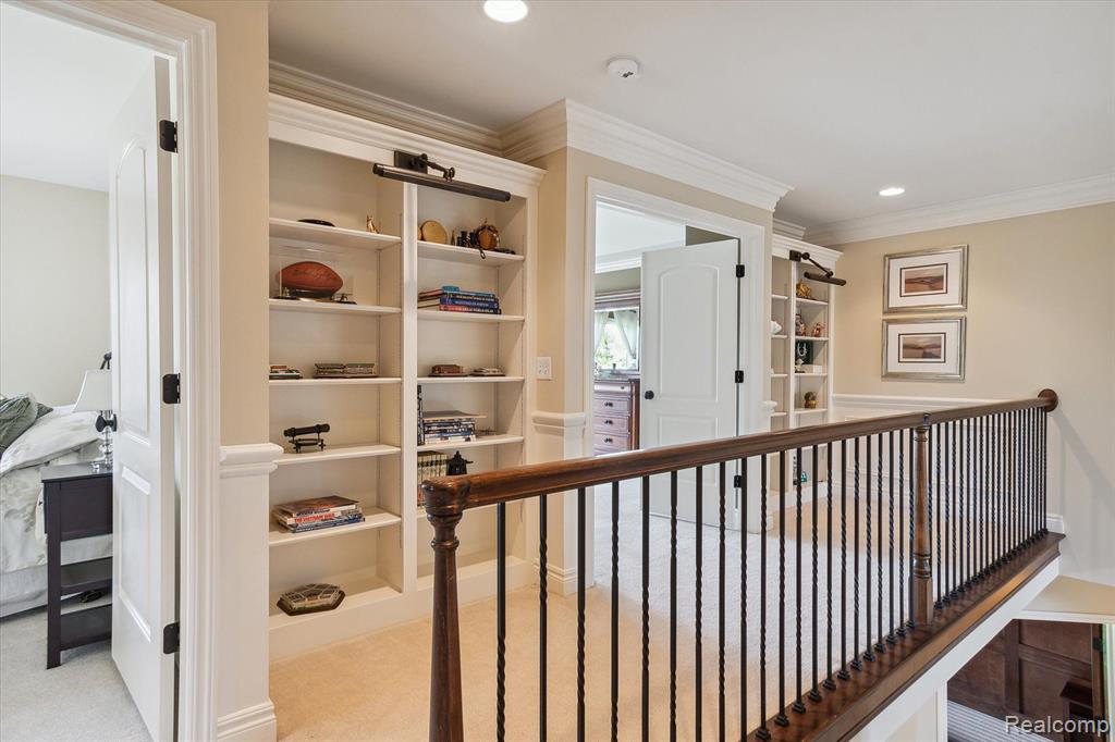 17712 PARKSHORE Drive, Northville, MI 48168 — Photo 37