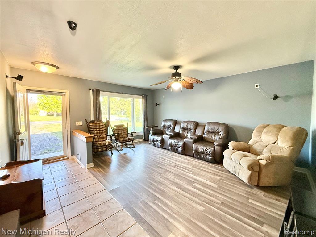 5288 Torrey Road, Mundy, MI 48507 — Photo 5