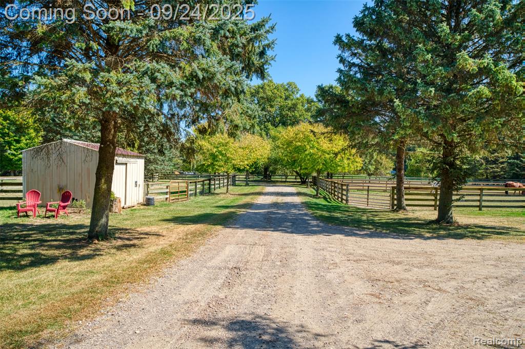 9511 W Allen Road, Fowlerville, MI 48836 — Photo 7