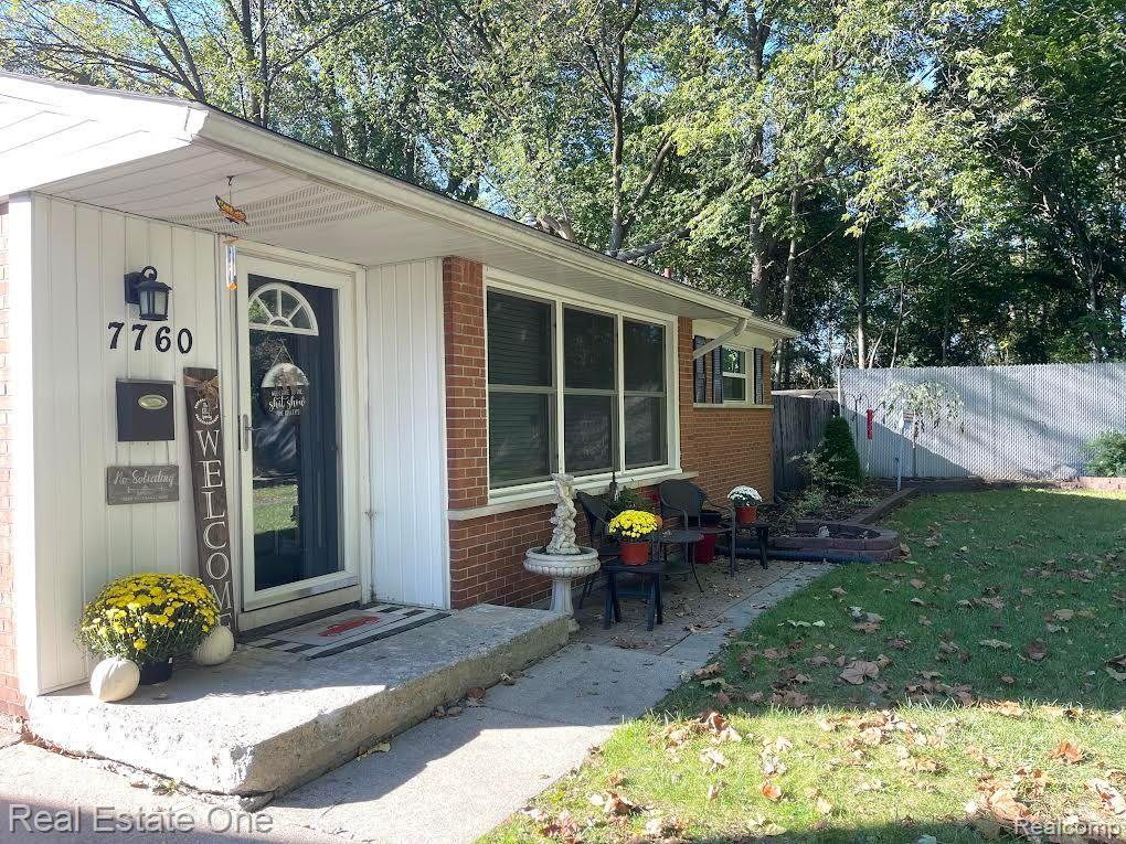 7760 BANNER Street, Taylor, MI 48180 — Photo 4