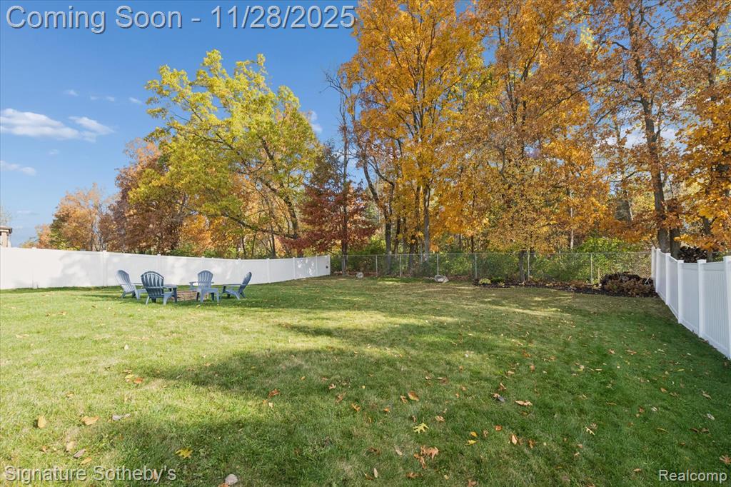 3680 Amber Oaks Drive, Howell, MI 48855 — Photo 44