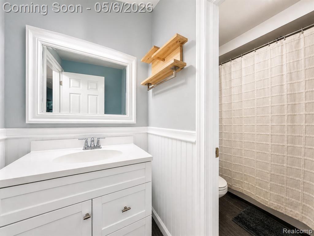 41528 Greenwood Court, Canton, MI 48187 — Photo 24