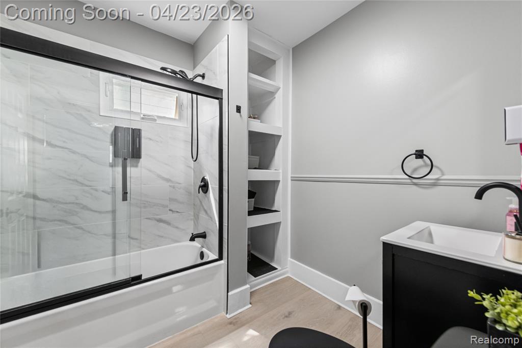 23392 Cayuga Avenue, Hazel Park, MI 48030 — Photo 10