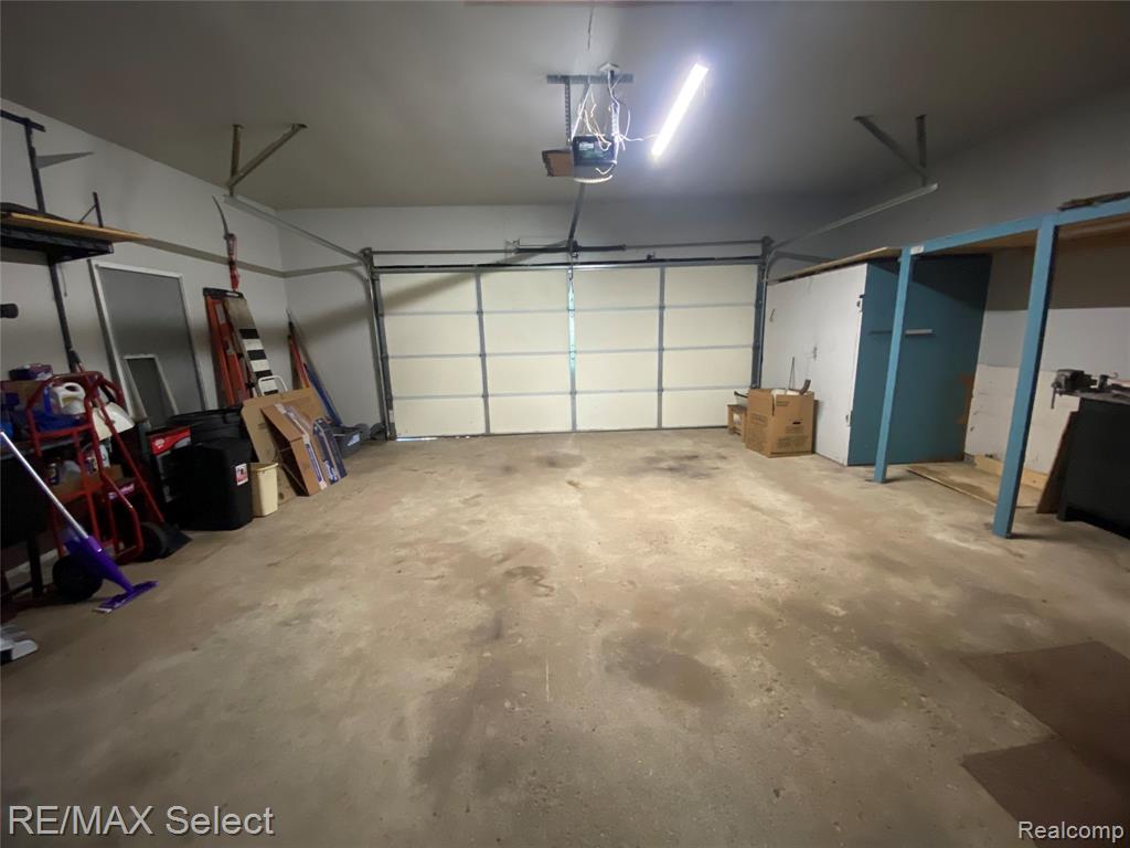 6169 Johnson Road, Flushing, MI 48433 — Photo 20