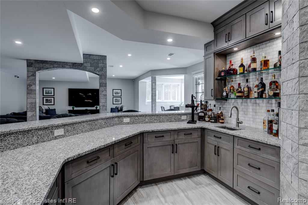 48928 Barola Court, Northville, MI 48167 — Photo 58