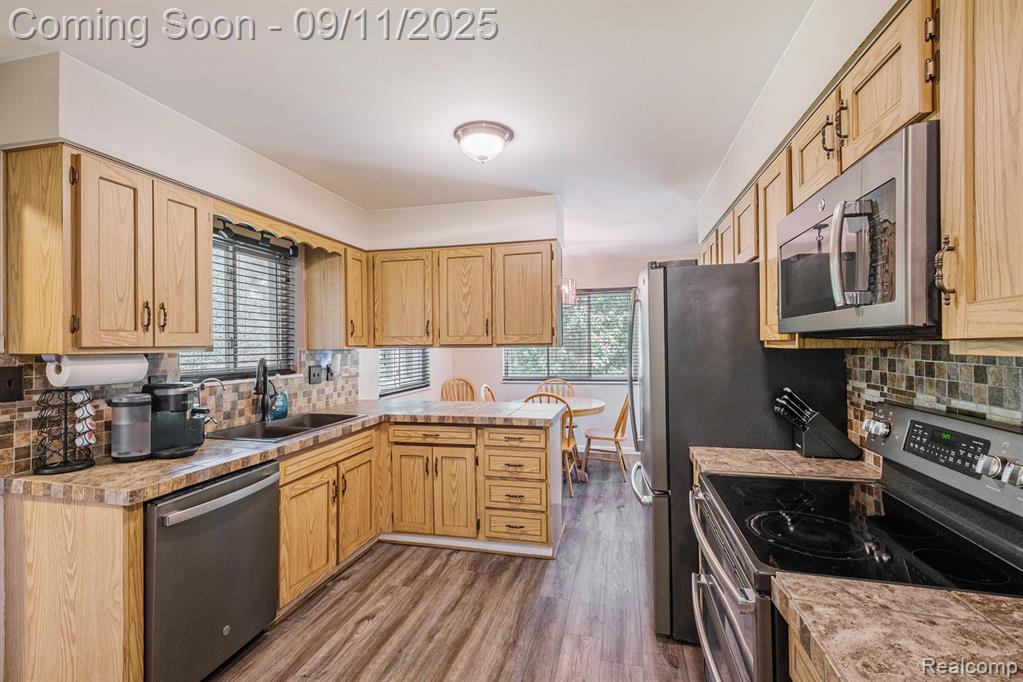 5417 Irish Road, Grand Blanc, MI 48439 — Photo 10