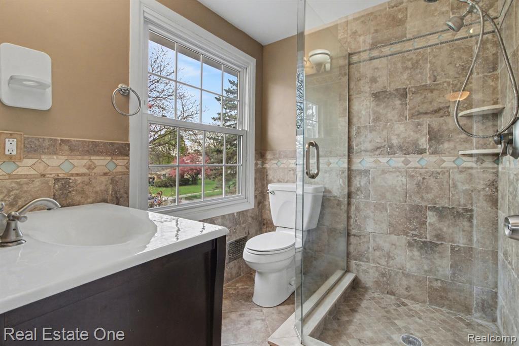 1934 Pelican Court, Troy, MI 48084 — Photo 24
