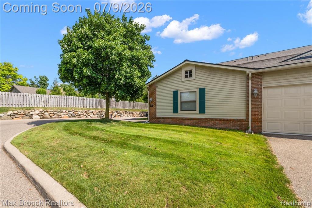 5601 Drake Hollow Drive W, West Bloomfield, MI — Photo 53