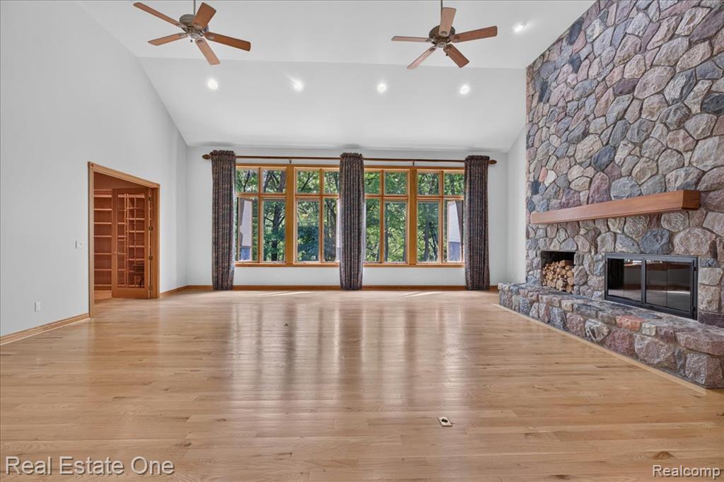 425 Courtney Road, Leonard, MI 48367 — Photo 10