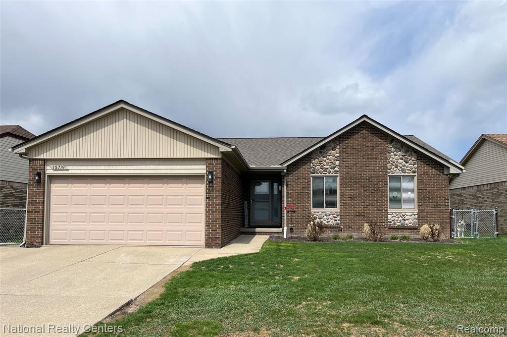 15719 Golden Drive, Macomb, MI 48044 — front exterior