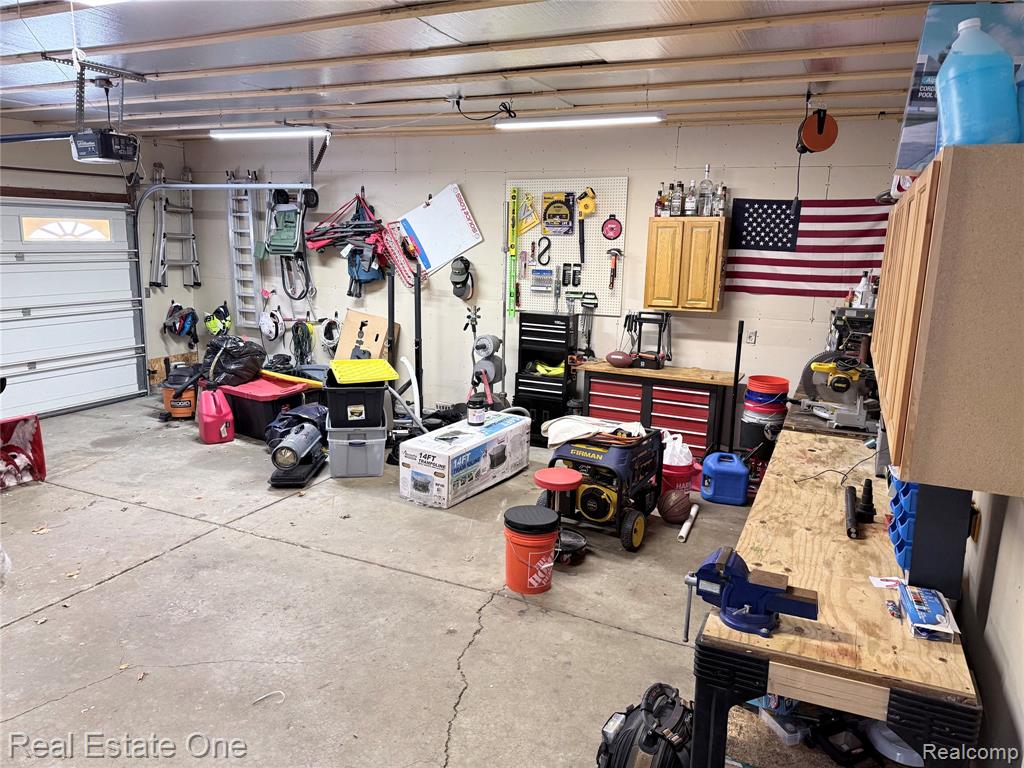444 Riddle Street, Howell, MI 48843 — Photo 24