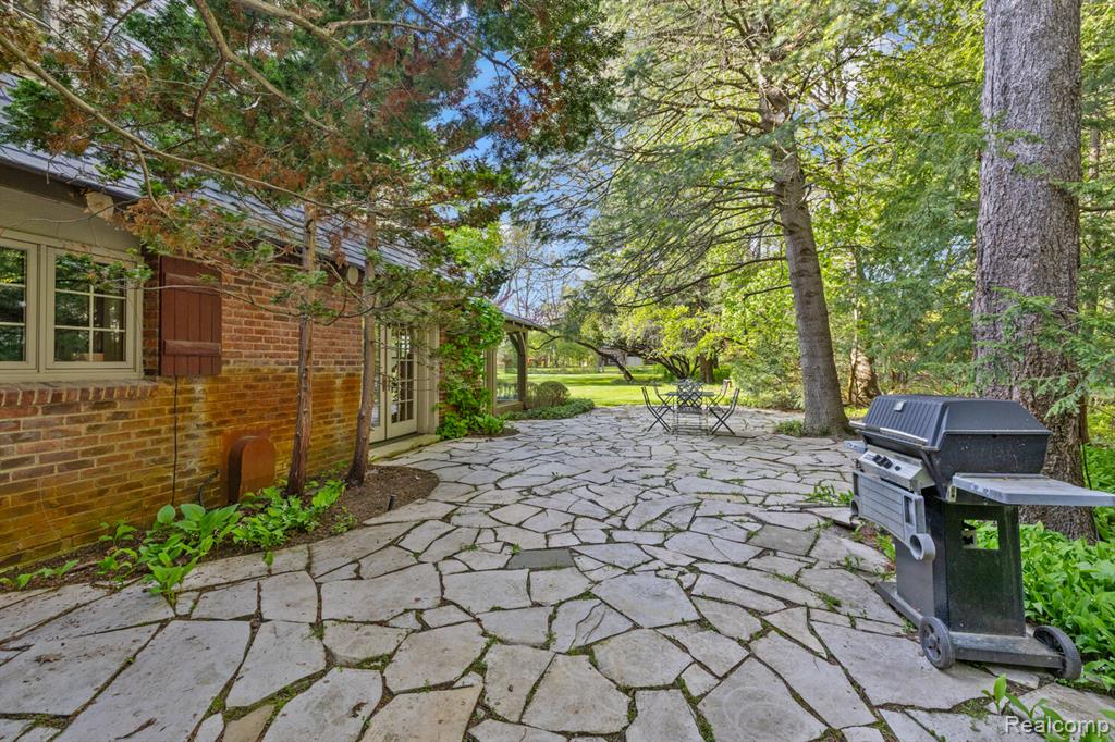 18234 Arselot Drive, Northville, MI 48168 — Photo 56