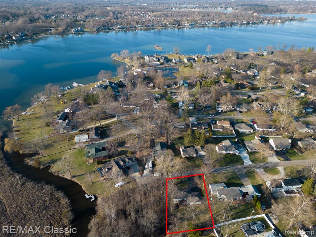 5155 Daron Lane, West Bloomfield, MI 48324 — Photo 46