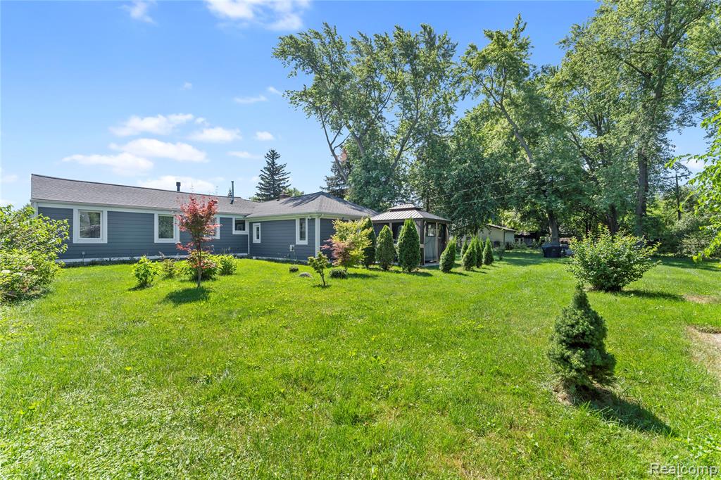 6917 Belton Street, Garden City, MI — Photo 30