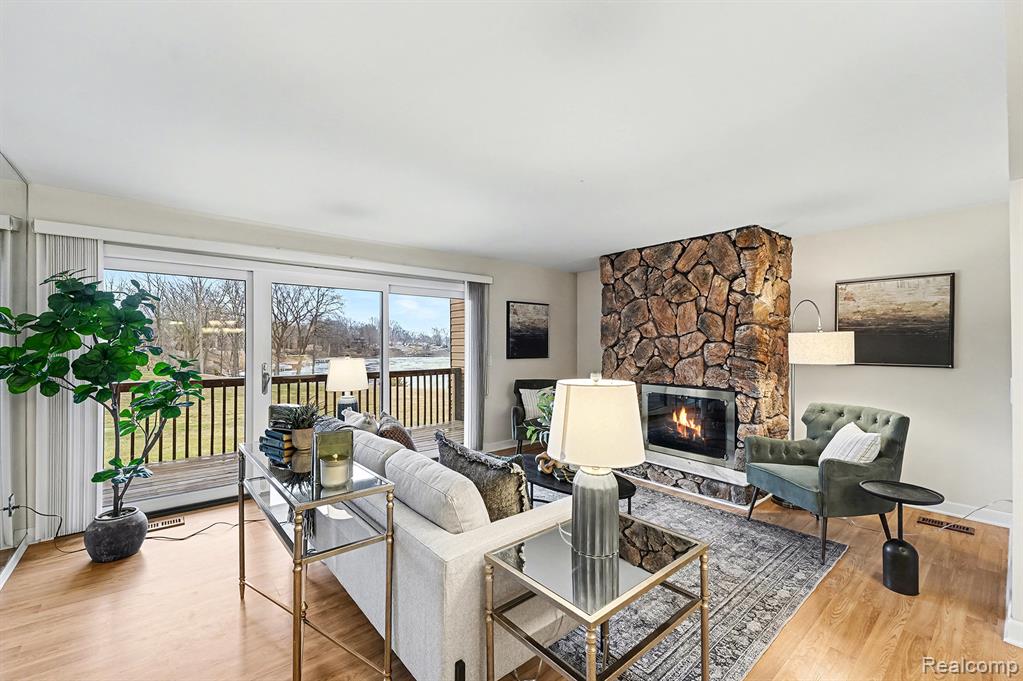 48315 Bayshore Drive, Van Buren, MI 48111 — Photo 2