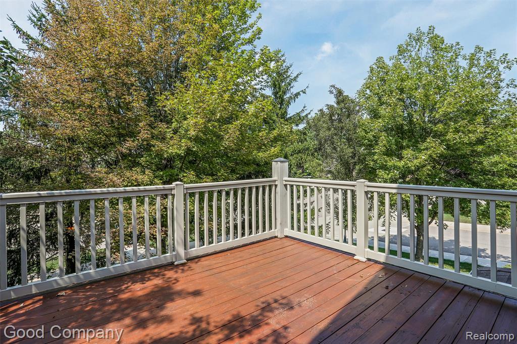 336 Marigold Circle, Westland, MI — Photo 2