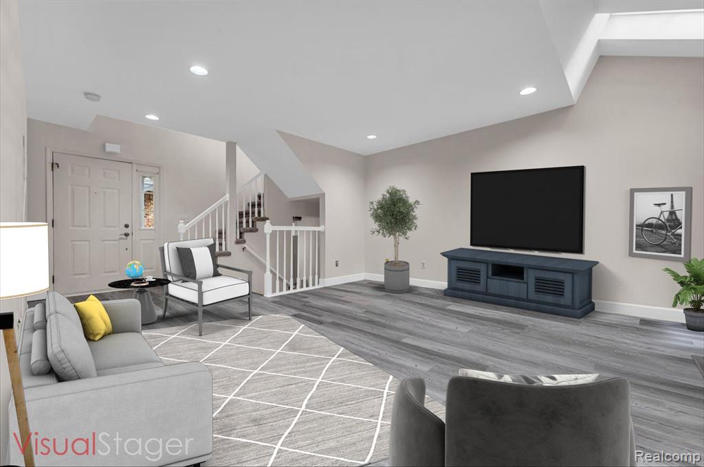 4275 PINE RIDGE, Ann Arbor, MI 48105 — Photo 4