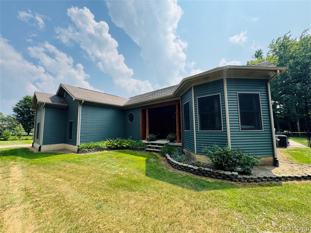 5169 Hidden Ridge Drive, Metamora, MI 48455 — Photo 2