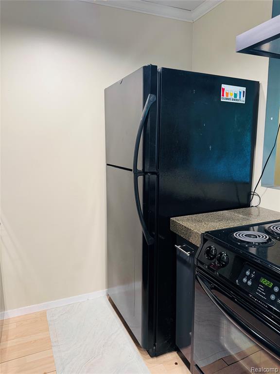 32040 Grand River Avenue, 47, Farmington, MI 48336 — Photo 7