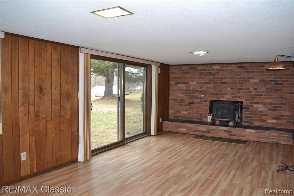 5197 SURFWOOD Drive, Commerce Twp, MI 48382 — Photo 11