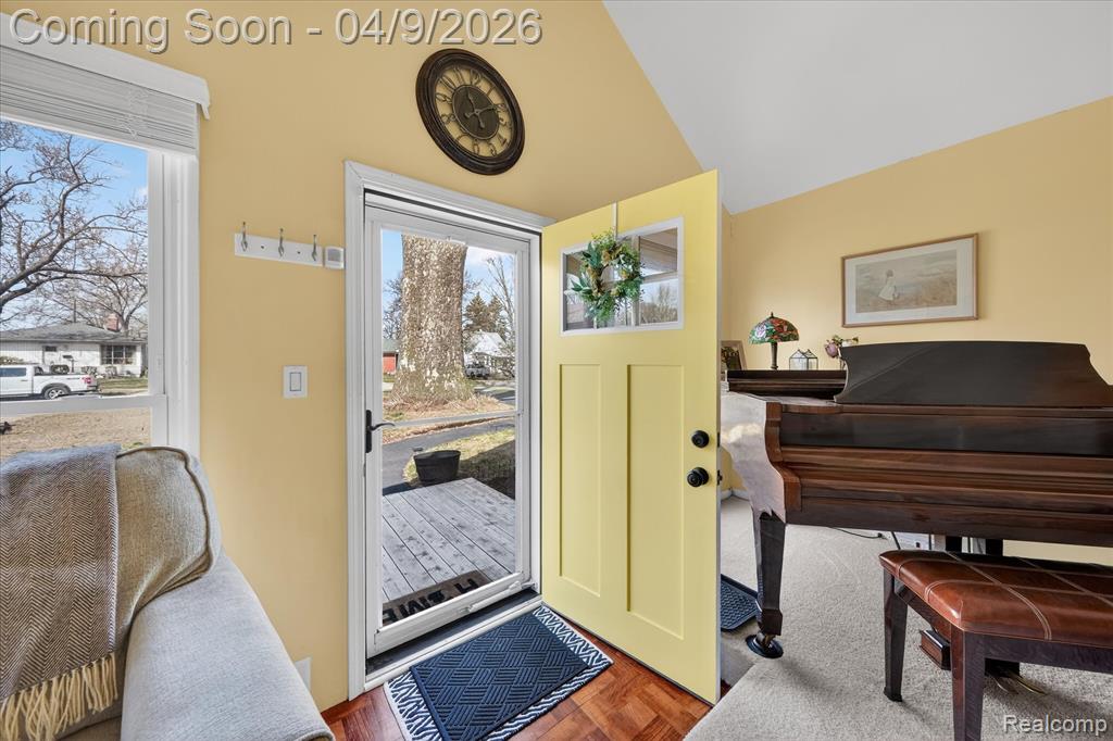 29100 Tawas Street, Madison Heights, MI 48071 — Photo 7