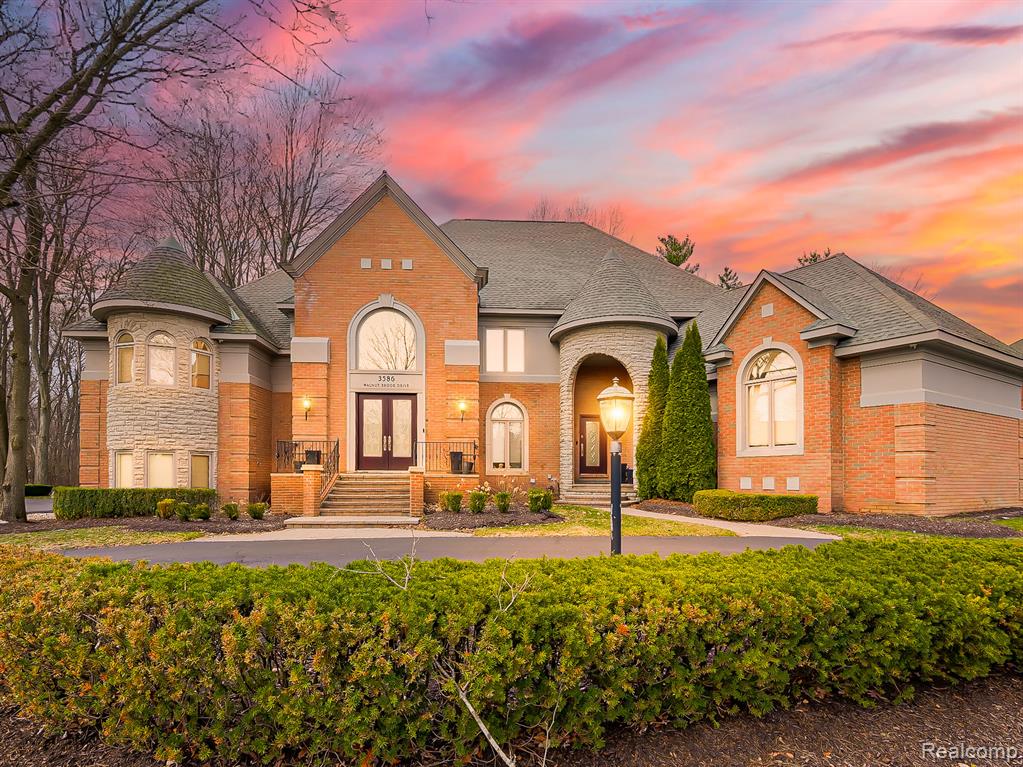 7616 1st Street, Onekama, MI, 49675