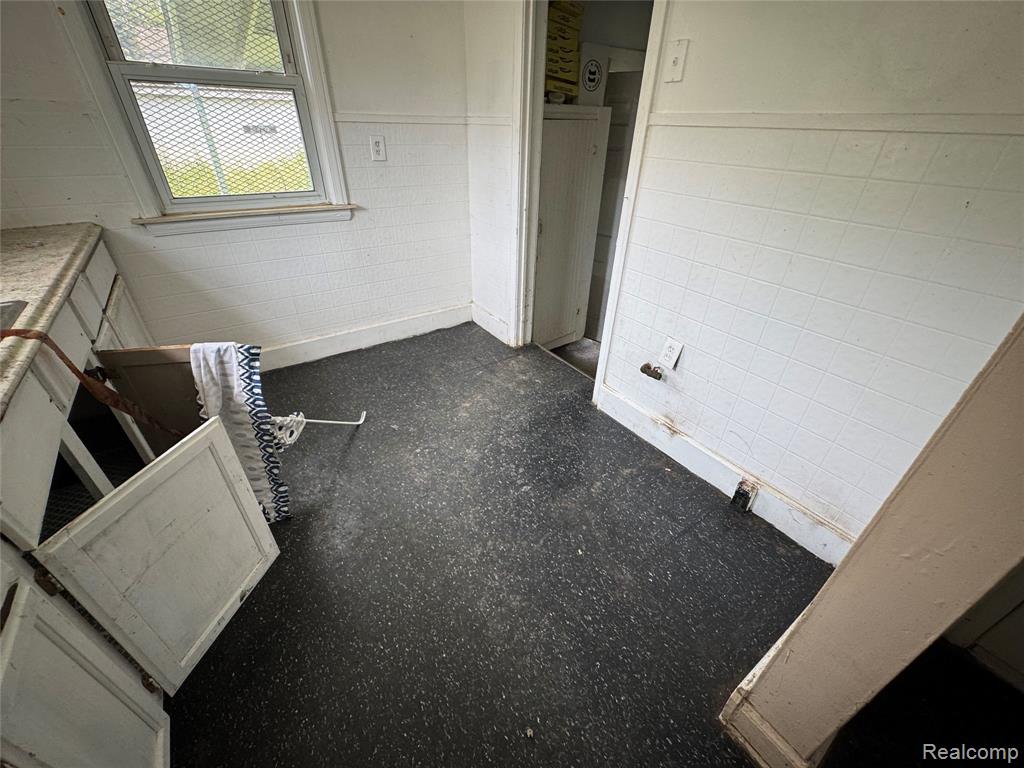 9710 Courville Street, Detroit, MI 48224 — Photo 14