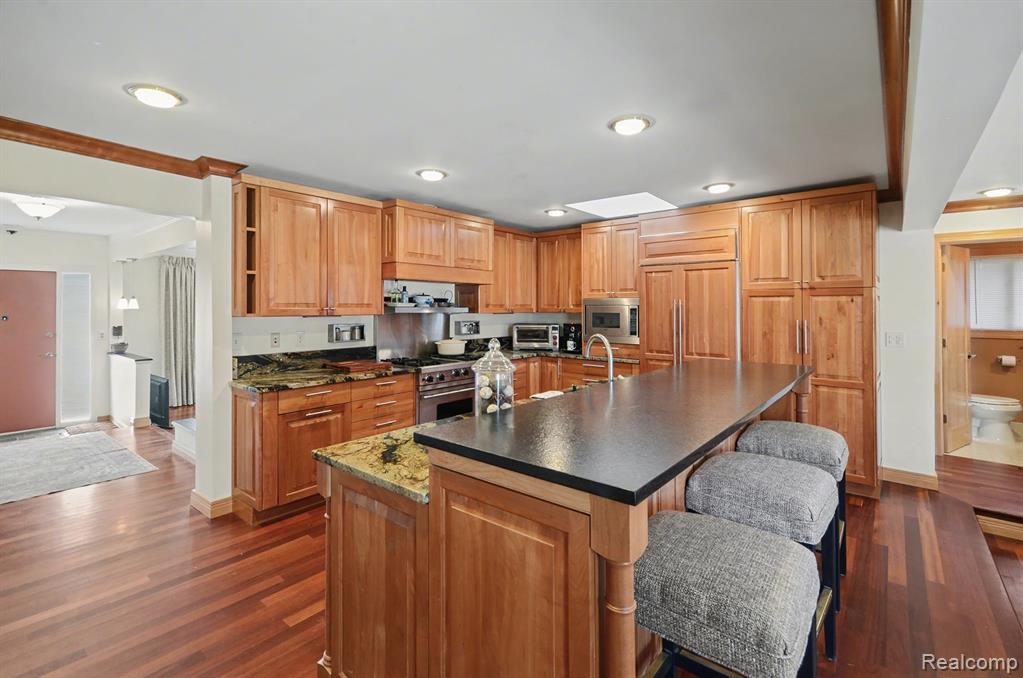 6622 Houghten Drive, Troy, MI 48098 — Photo 14