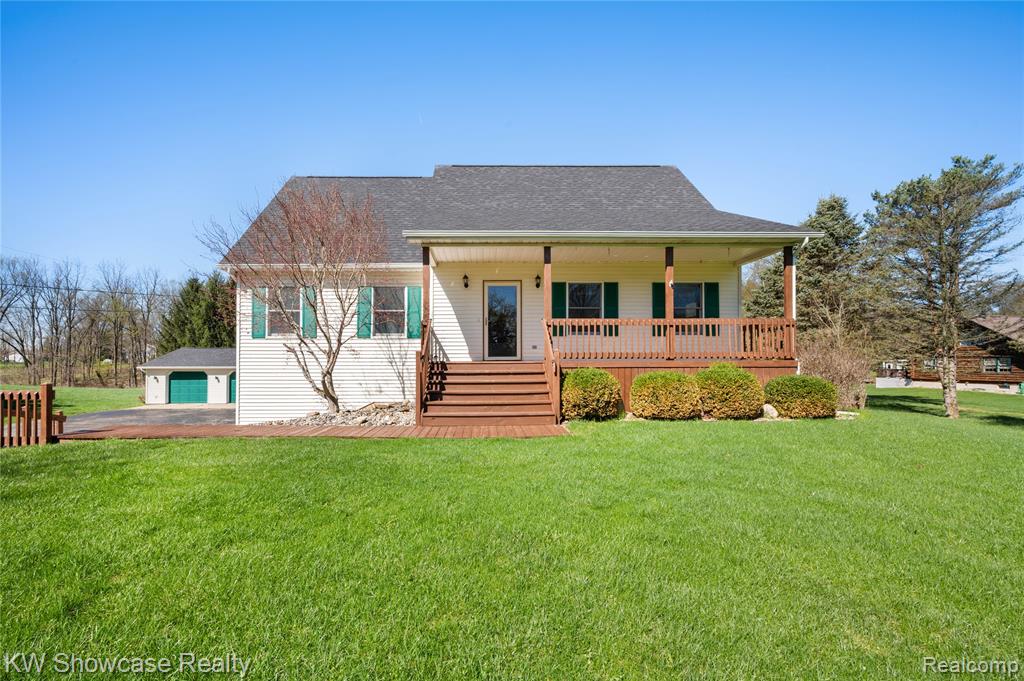7362 Colby Lake Road, Laingsburg, MI 48848 — front exterior