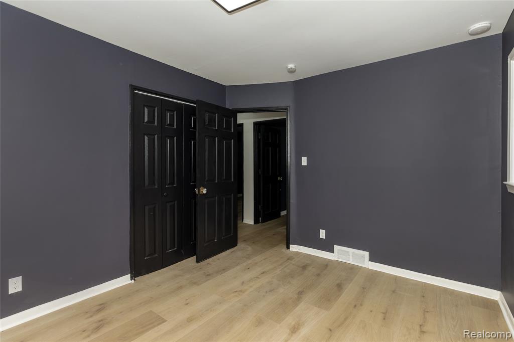 514 Greenwood Street, Inkster, MI 48141 — Photo 10