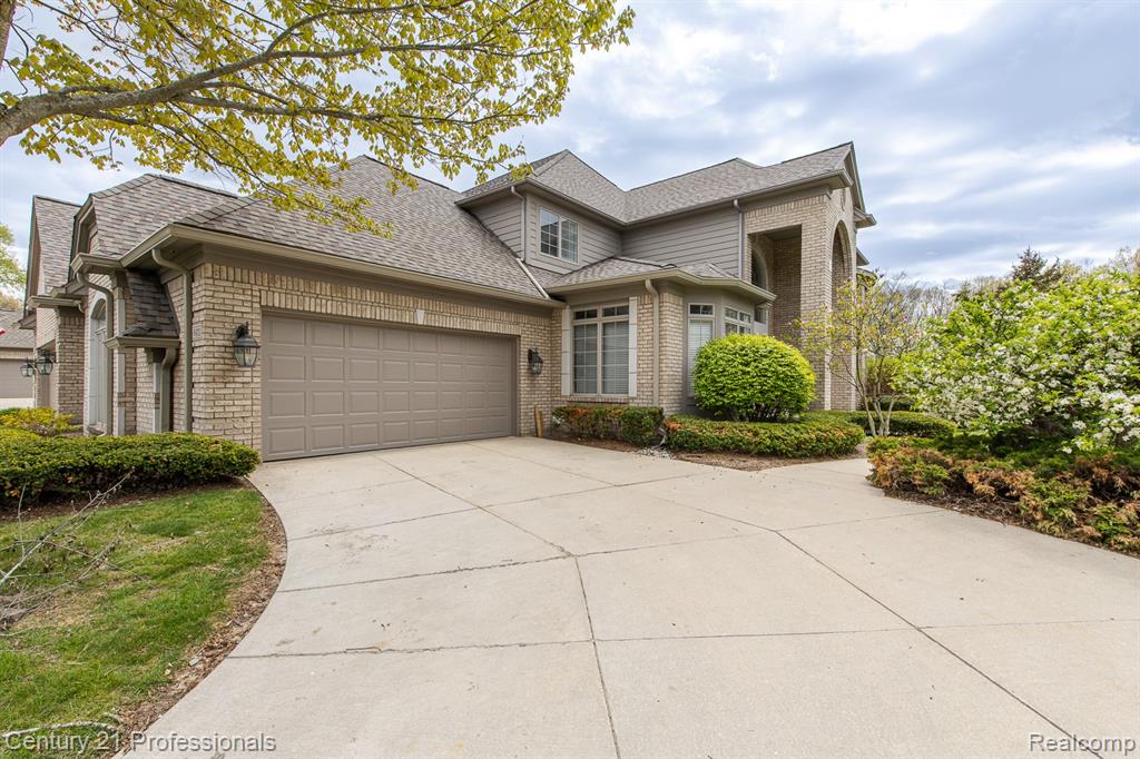 6410 Enclave Drive, Clarkston, MI 48348 — Photo 62