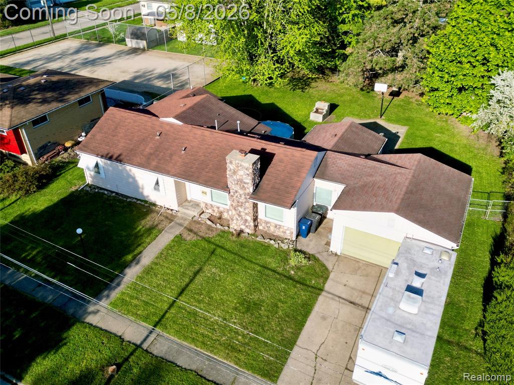1930 Chelan Street E, Flint, MI 48503 — Photo 9