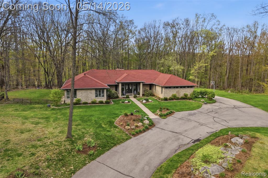2846 Duana Drive, Milford, MI 48380 — Photo 49