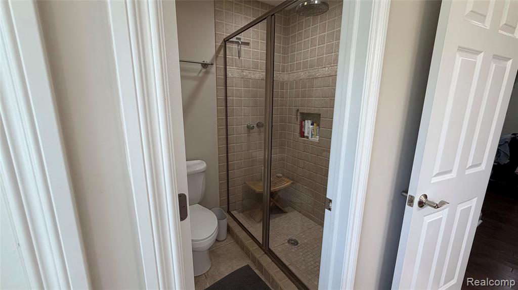 2380 Houghton Hollow Drive, Lansing, MI 48911 — Photo 29