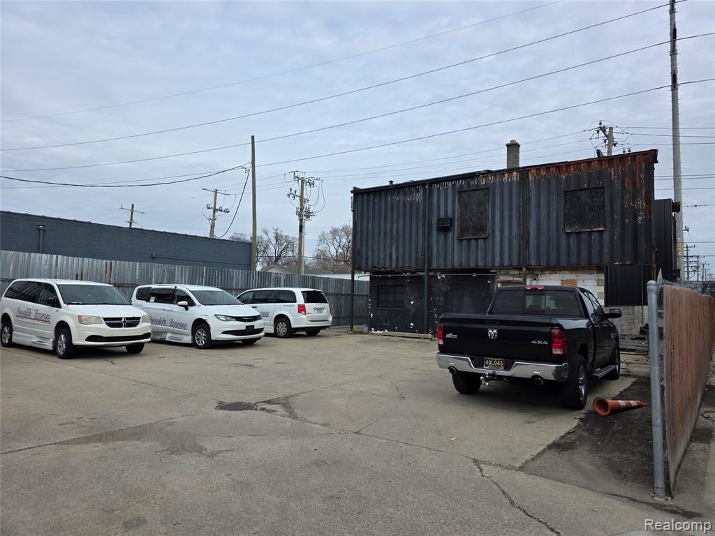 13501 Auburn Street - Photo 4
