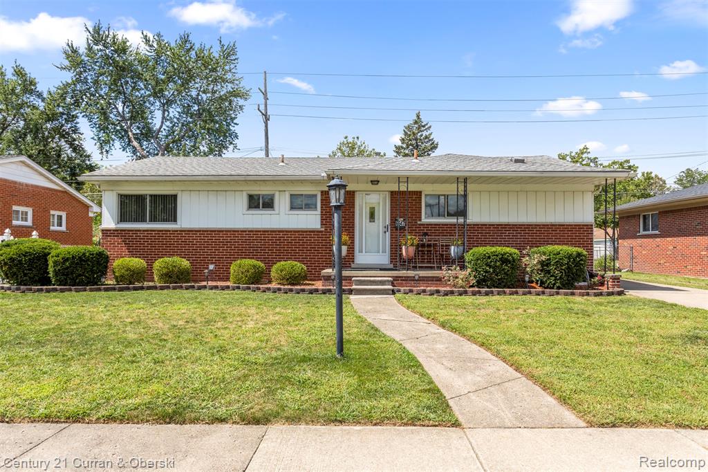 6647 Shadowlawn Street, Dearborn Heights, MI 48127 — Photo 2