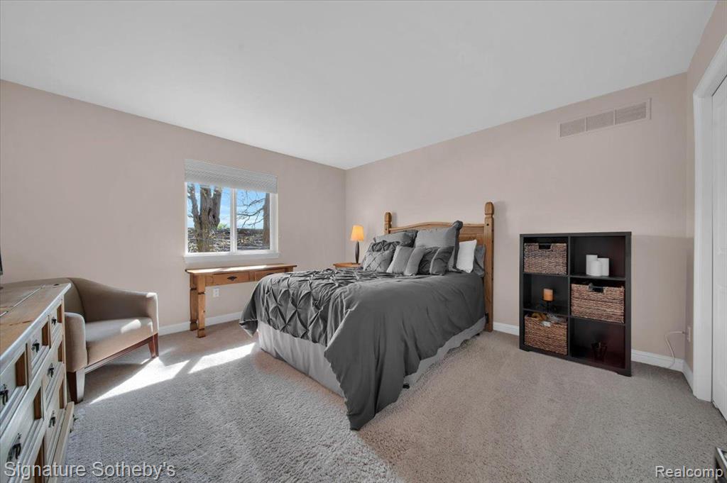 922 SYMES Avenue, Royal Oak, MI 48067 — Photo 17