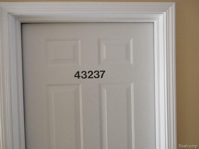 43237 CAPE Drive, Sterling Heights, MI 48313 — Photo 24